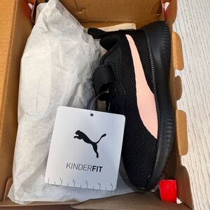 Puma Kids Black and Pink Sneakers 8C